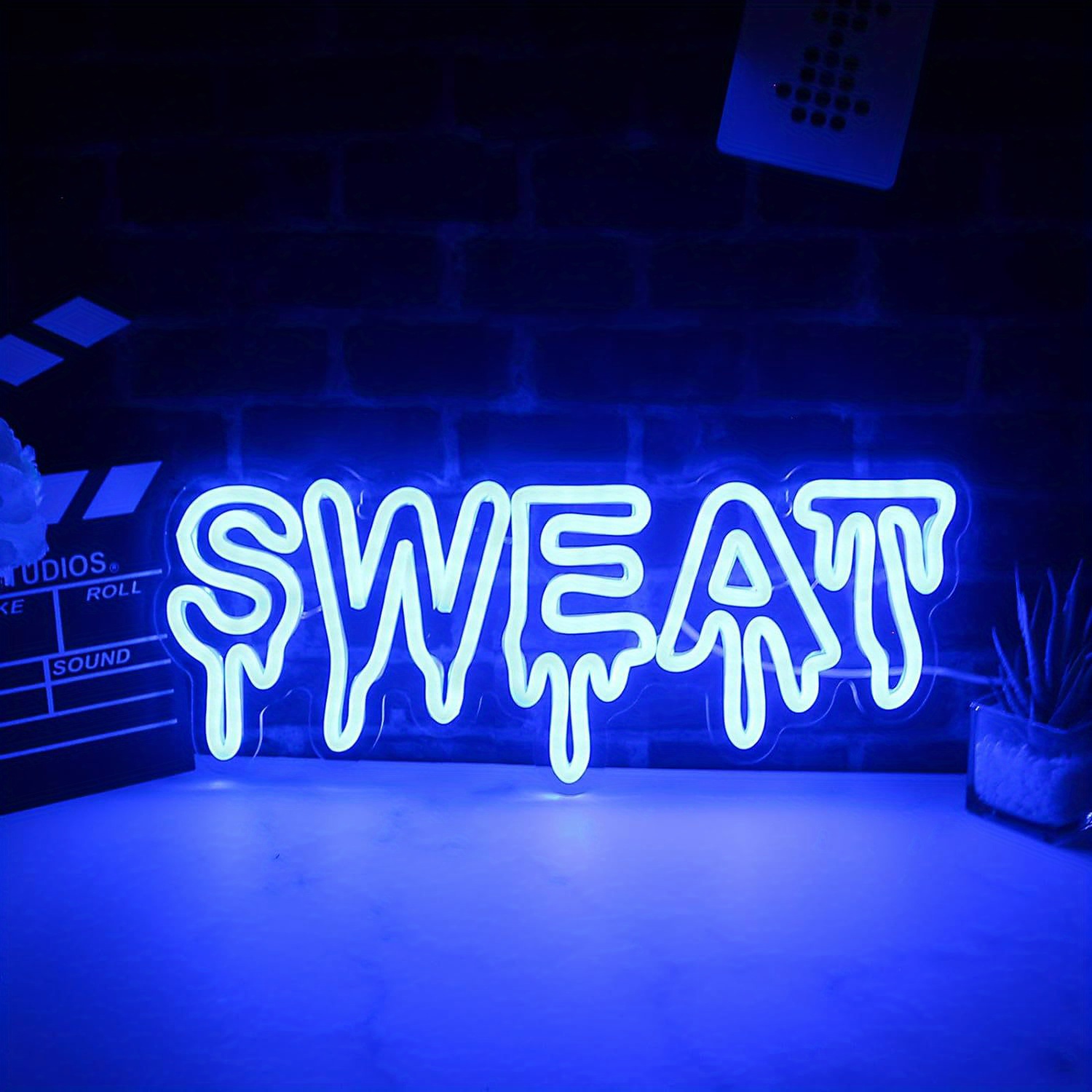 ป้ายไฟนีออน LED สีฟ้าหยดน้ำเหง - Home Zone Gym บทวิจารณ์และราคา